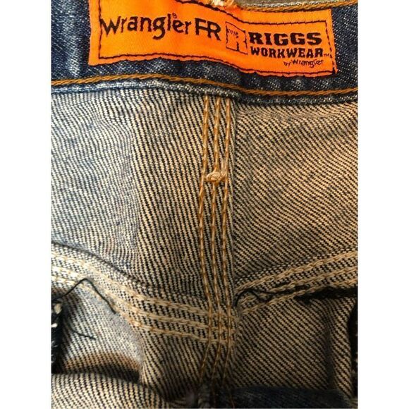 Wrangler FR utility carpenter jeans 36 x 34 - Picture 9 of 11
